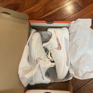 Nike White and Pink Sneakers